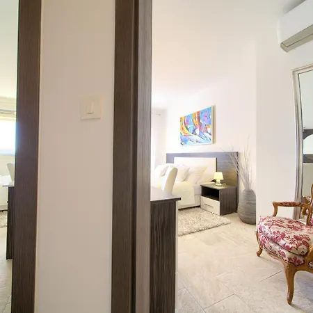 Miracle 1 With Heated Pool