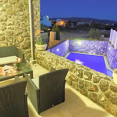 Miracle 1 With Heated Pool