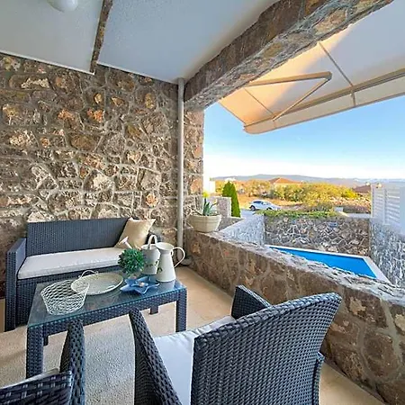 Miracle 1 With Heated Pool Villa *