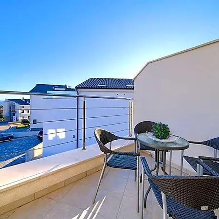 Miracle 1 With Heated Pool Villa *