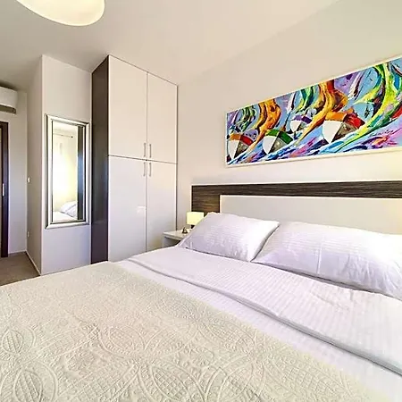 Miracle 1 With Heated Pool