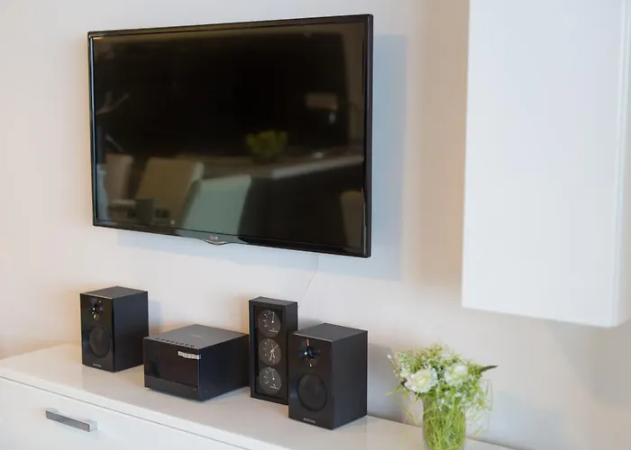 Villa Miracle 1 With Heated Pool *