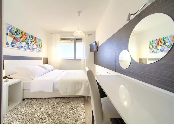 Miracle 1 With Heated Pool *