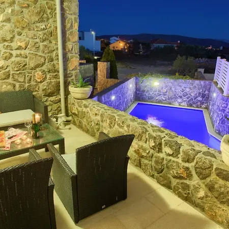 Miracle 1 With Heated Pool *